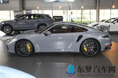 黄色软件下载安装3.3.0最新版2024：汽车工具升级，全新功能助你轻松养车