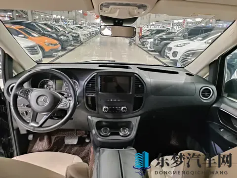 宜商宜家好选择，13万拿下2018款二手奔驰威霆7座-2