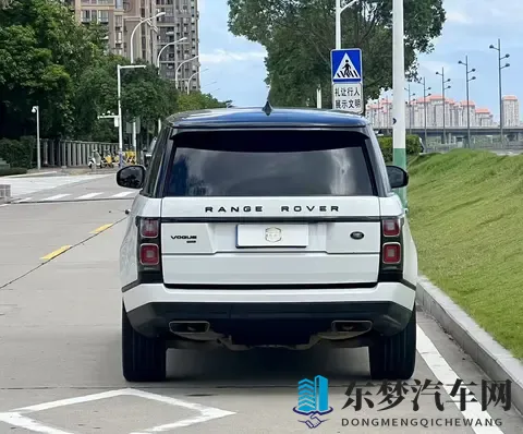 92万多拿下路虎揽胜，22款加长版，这气场谁顶得住？-2