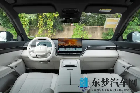 新能源中大型SUV怎么选,奕派eπ008对比别克E5,看这篇就知道了-1