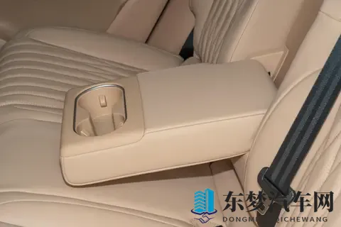 星纪元ET 2025款 增程版 Pro高速辅助驾驶：均衡表现下的家用新选择