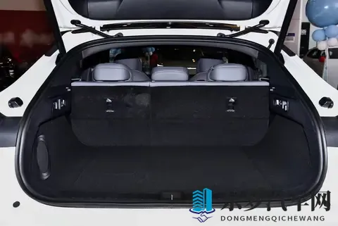 想买13万级纯电轿车，不一定看小鹏M03，刚上市的长安启源A06更强-1