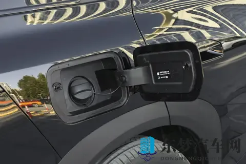 埃安i60增程版初探：均衡表现下的家用新选择-3