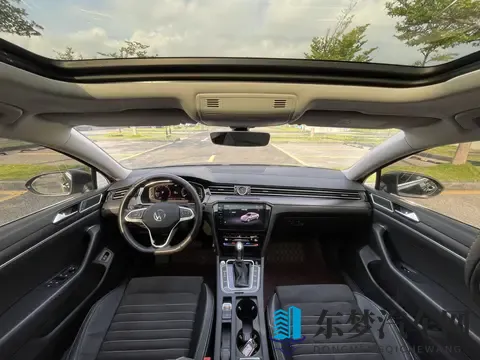 22年迈腾330TSI,38万公里,家用代步好选择?-3