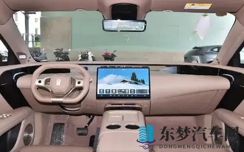 豪华智能新体验！阿维塔07 以全能配置打造高端纯电出行-1