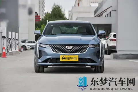 15 万拿下豪华后驱！凯迪拉克 CT4 各版本怎么选不踩坑-3