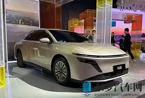 日产N6即将预售：天演架构首款插电混动轿车-2