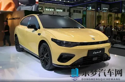 1058万起售！零跑Lafa5登场，605km续航+8295P芯，5款配置适合谁-2