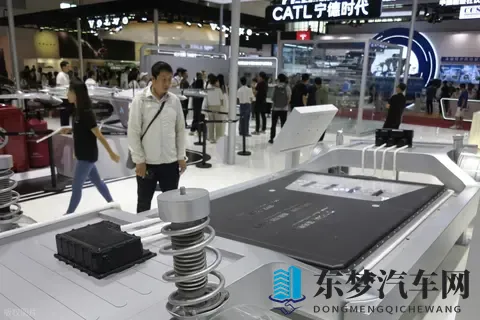 车企 “堵门” 宁德时代，电池供应又趋紧，你订的车年底能到货吗？-2