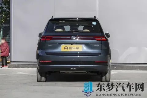 亏电油耗55L，续航1240km！AION i60增程版：20万配置竟卖12万多-3