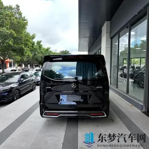 准新奔驰威霆:宜商宜家,升级座驾好选择!-3