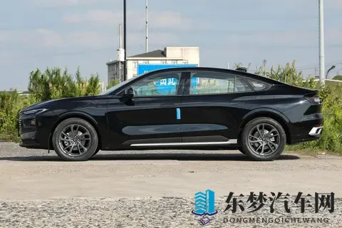 15 万预算，合资 B 级车怎么选？别看日系了，这款真香-3