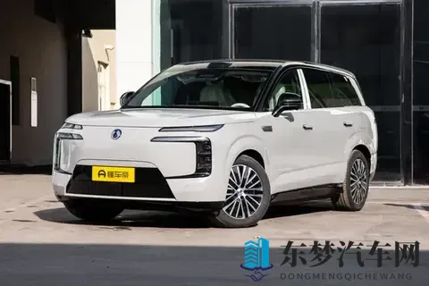 腾势N8L DM：52米大车，居然好开成这样！-3