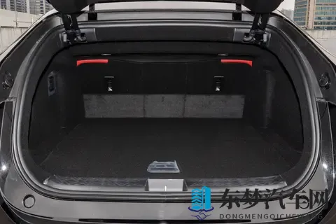 阿维塔12 2026款 Max后驱增程版实车体验：四激光+5201kWh大电池-3