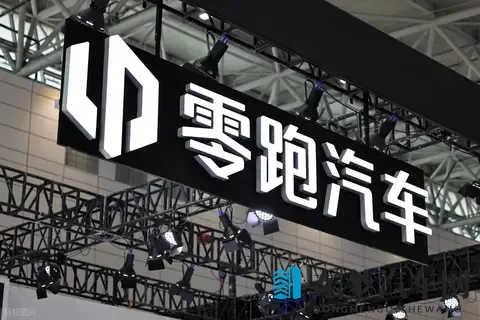 零跑Lafa5不再定义用户年龄，只要心态正确60、80、00后都是用户-2