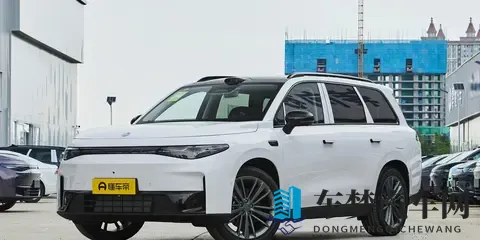 2025三季度SUV大战：小米杀疯了，理想丢了王座！-1