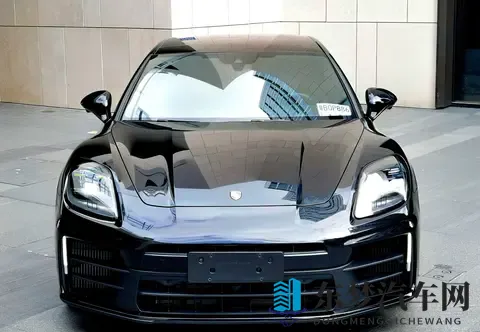 29T行政加长Panamera，准新一手车，104万多体验陆地飞行！-2