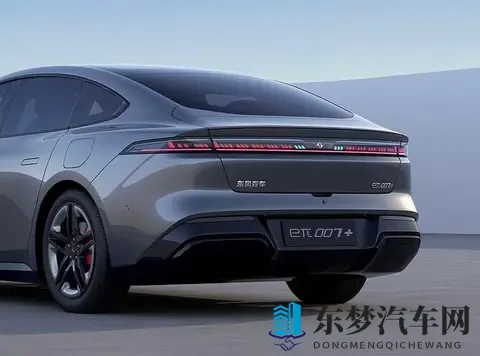 全家试驾东风奕派eπ007＋：智美超能轿跑，低至1499万元入手！-3