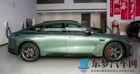 奇瑞2026款Exlantix ES续航突破860公里，智能驾驶再升级-3