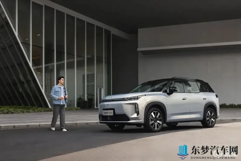 纯电增程均可选，双动力布局的广汽埃安AION i60上市