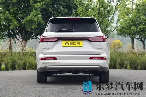 第三代蓝电 E5 PLUS来降维打击了，这次是12万级的插混SUV-2