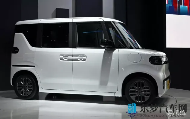 老师你的兔子：独特设计汽车：引领潮流的创意车型解析-1