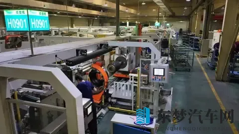 盘丝洞app破解无限盘币：汽车社区新玩法，轻松赚钱秘密大公开-2