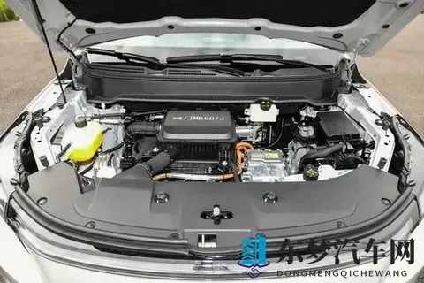 12万级插混SUV，六边形战士！230km纯电续航，超值！-1