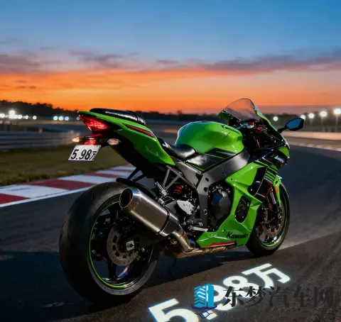 川崎ZX-4RR价探598万 四缸战神放下身段 国产中排仿赛迎最硬考验-3