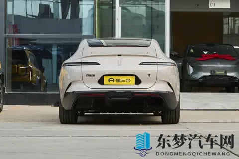 阿维塔又出新车！标配4颗激光雷达+华为乾崑ADS 4，限时2599万起-1