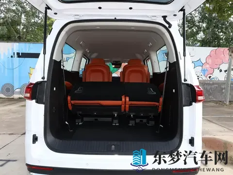 黄片app：汽车社区新神器，互动交流新体验-2