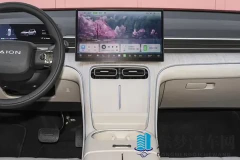 埃安i60增程版:15万以内增程SUV,适合家用-3