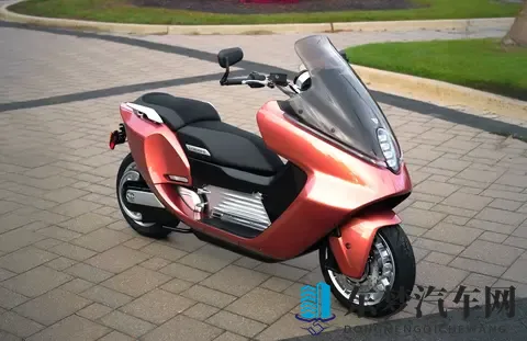 哈雷大踏板曝光，零百加速3秒！光阳负责生产；另有铃木三轮车-1