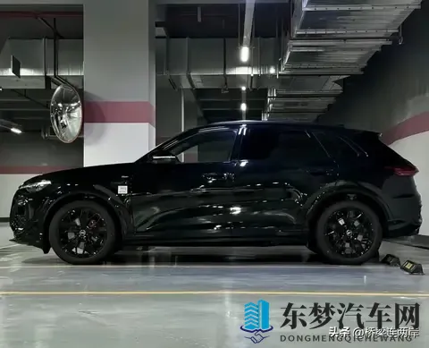 奥迪新Q5L曝光！40万级豪华SUV价格战要打响？-1