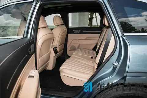 家用七座SUV新选择：捷途X70L实力如何？看完心里有数-3