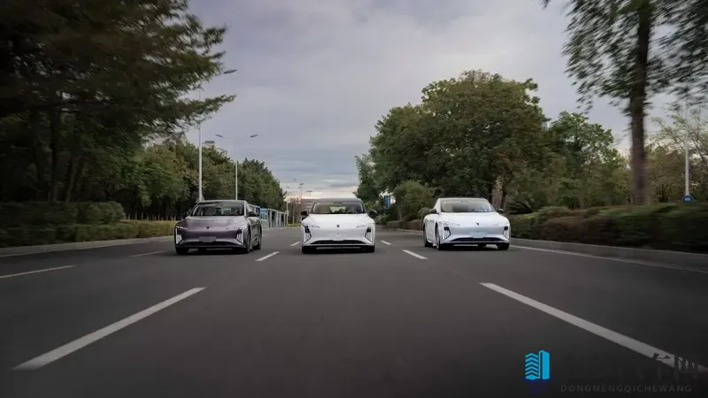 2026款星海S7轿跑实测：风阻系数背后的动感美学-1