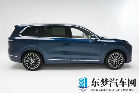深蓝S09，增程式大6座SUV，纯电续航310公里，对比腾势N9 DM-3
