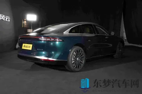 新车  比亚迪汉DM同级，奇瑞风云A9L猎鹰700版_四座版11月15日上市-2