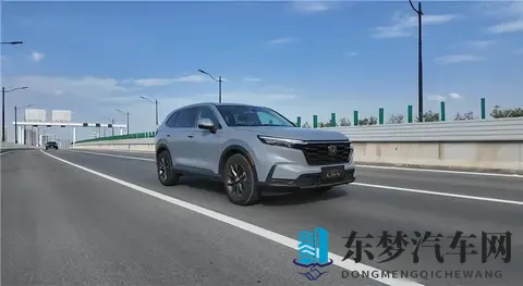 日本真人做爱：汽车科技跨界娱乐，创新活动引关注-2