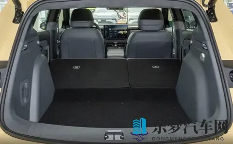 预售价格偏高，准备卖给谁？1058万元起的零跑Lafa5值得买吗？-3