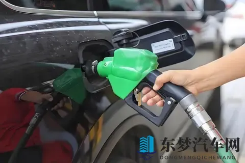 造车“赚钱密码”曝光！10万车6万成本，电池芯片赚走大半利润-2