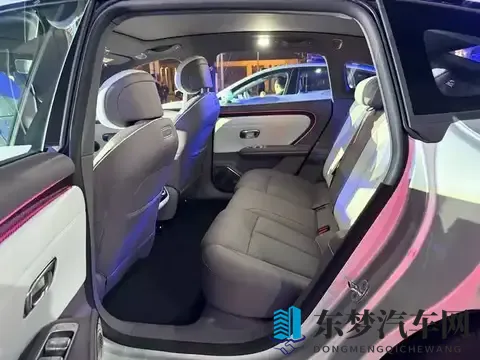 增程240km+纯电630km，长安启源A06：比极狐省2万，比马自达能跑-3