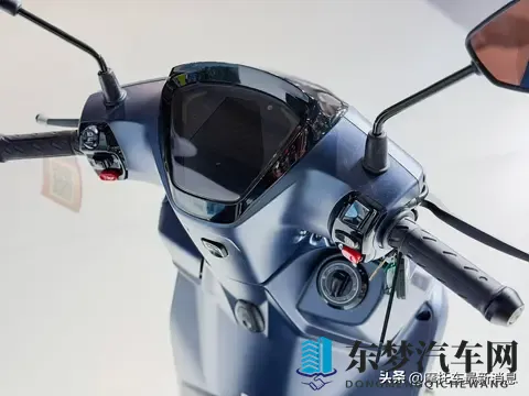 三阳踏板新车亮相、双碟+TCS+Hybrid 电推！-1