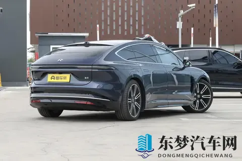 行政旗舰轿车新标杆?续航650km+天行智能底盘,蔚来ET9值得一看-1