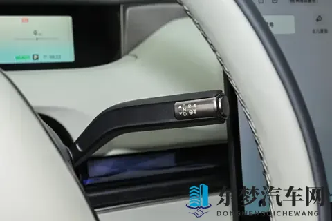 2025 款星途星纪元 ES：15 万出头买高端配置？这款车真没跟你开玩笑-2