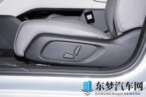 14万买B级纯电轿跑，标配激光雷达，续航可达670km，深蓝L06香吗-3