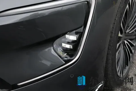 阿维塔12深度试驾：全系激光雷达+音响，是否值得购买？-2