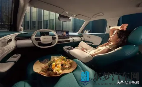 微型车市场暗战，六万预算够不够买大空间？轴距27米成关键转折-2