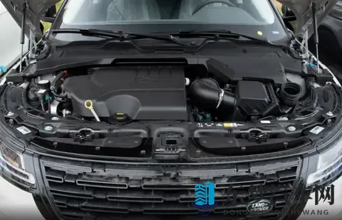 起售价4298万，解读26款揽胜极光配置差异，选哪款合适？-3