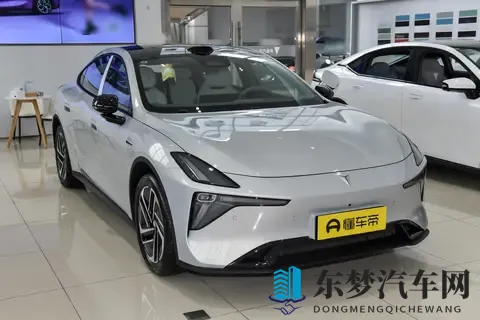 2900mm轴距+62秒破百 深蓝L06激光版解锁纯电实用新标杆-1